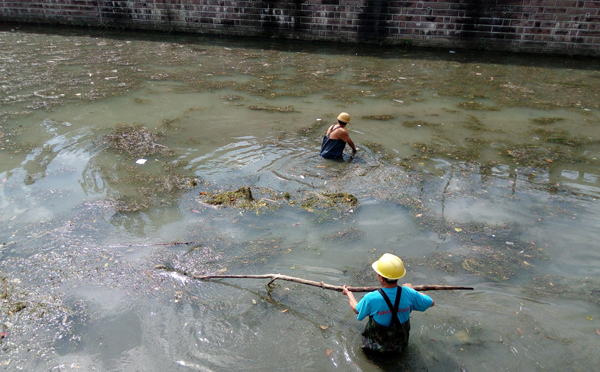 海西污水池清理作业流程与安全防护要点